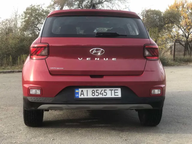 Hyundai Venue - фото 4