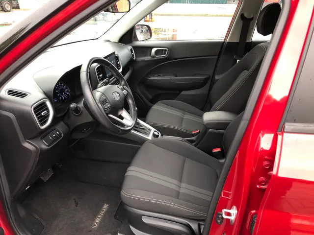 Hyundai Venue - фото 5