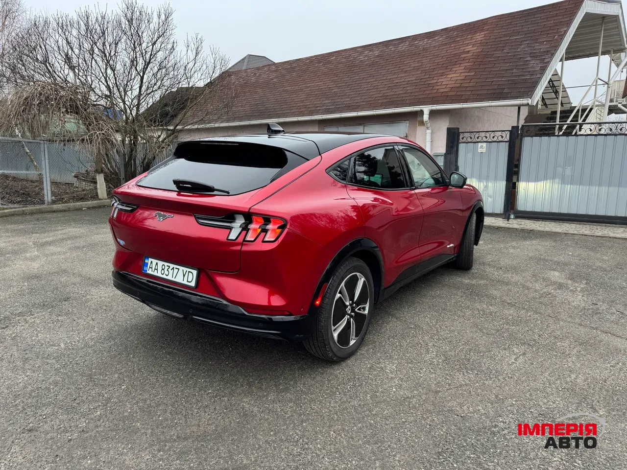 Ford Mustang Mach-E - фото 4