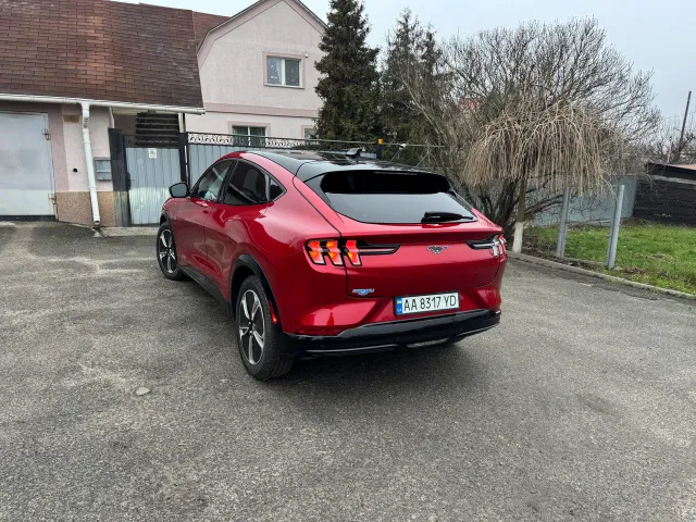 Ford Mustang Mach-E - фото 5