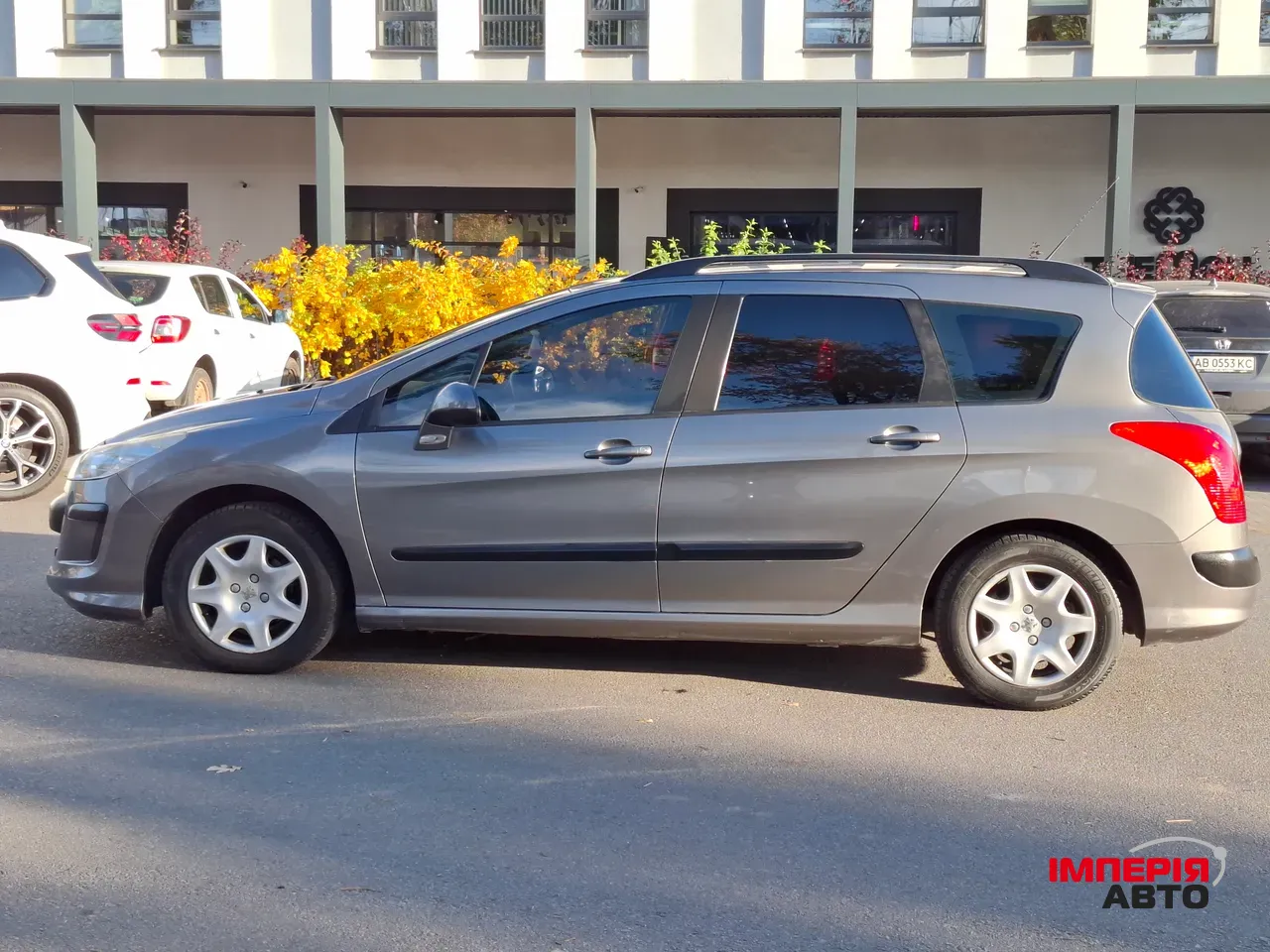 Peugeot 308 - фото 3