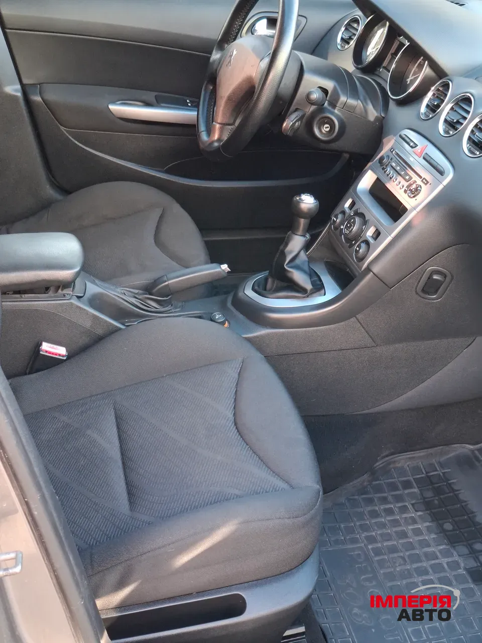 Peugeot 308 - фото 11