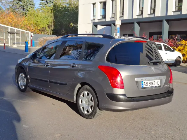 Peugeot 308 - фото 5