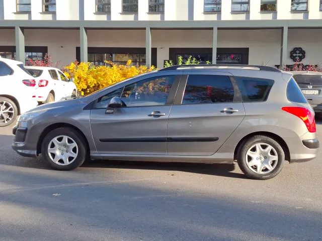 Peugeot 308 - фото 3
