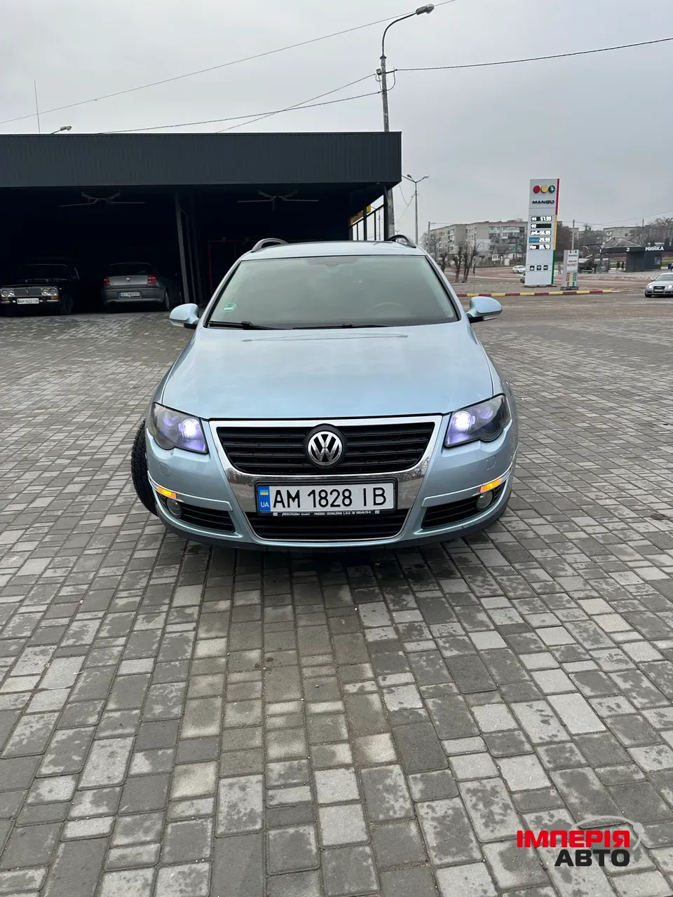 Volkswagen Passat - фото 2