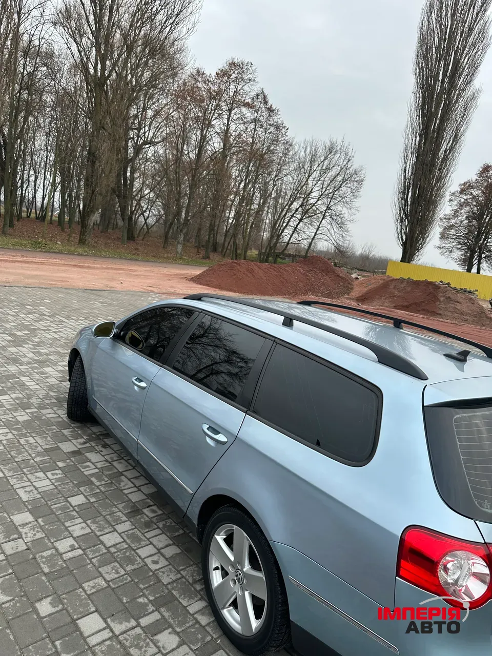 Volkswagen Passat - фото 4