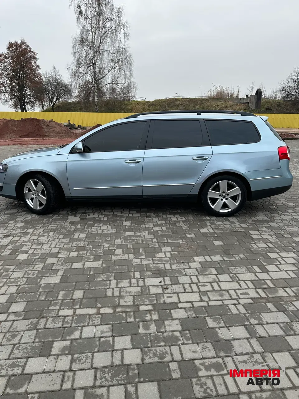 Volkswagen Passat - фото 3