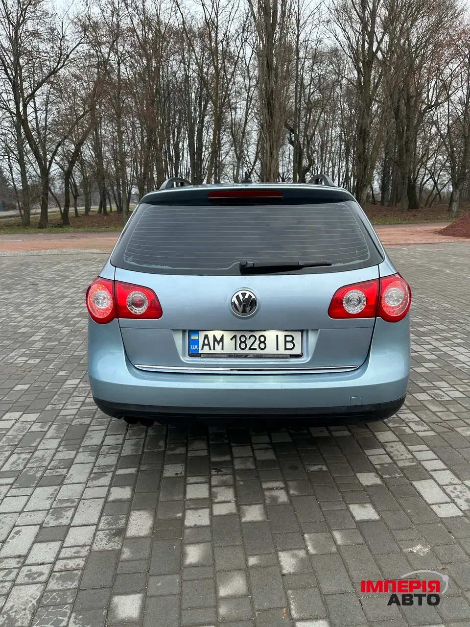 Volkswagen Passat - фото 8