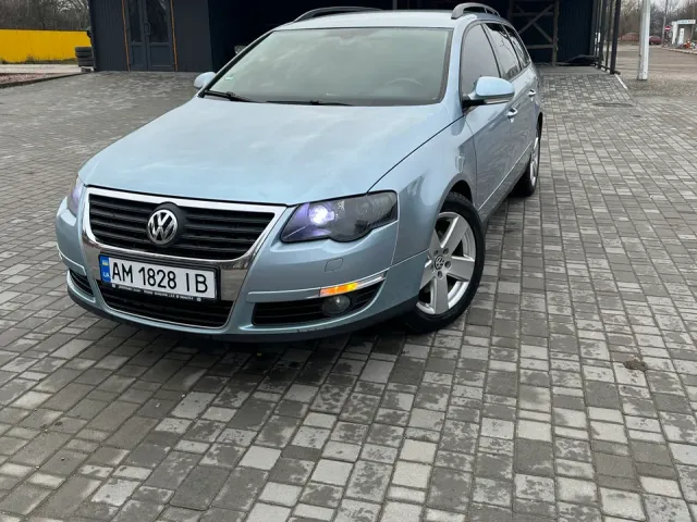 Volkswagen Passat - фото 1
