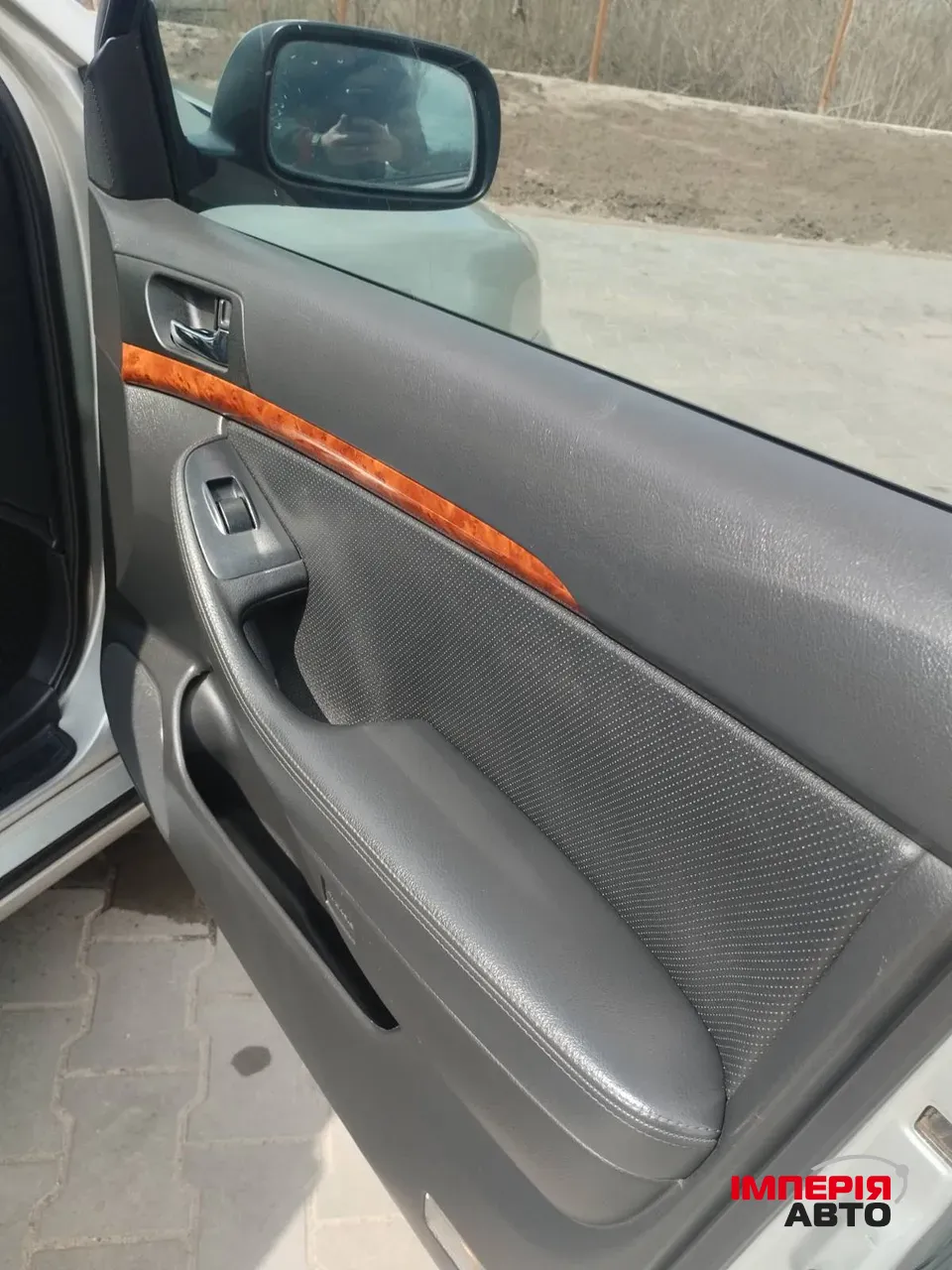 Toyota Avensis - фото 7