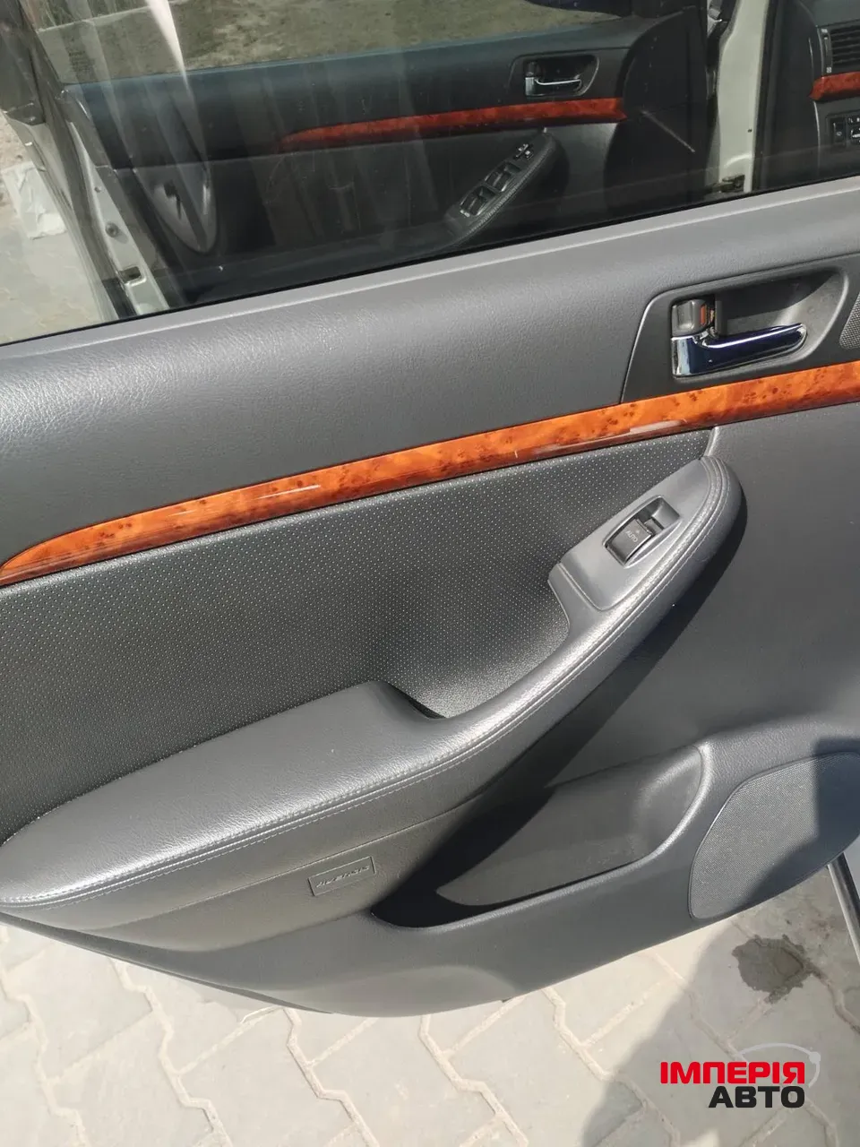 Toyota Avensis - фото 8