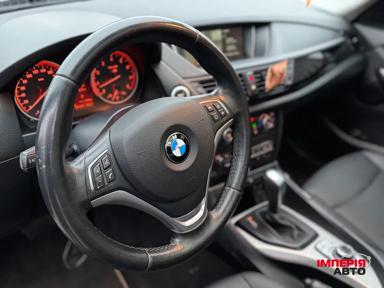 BMW X1 - фото 17
