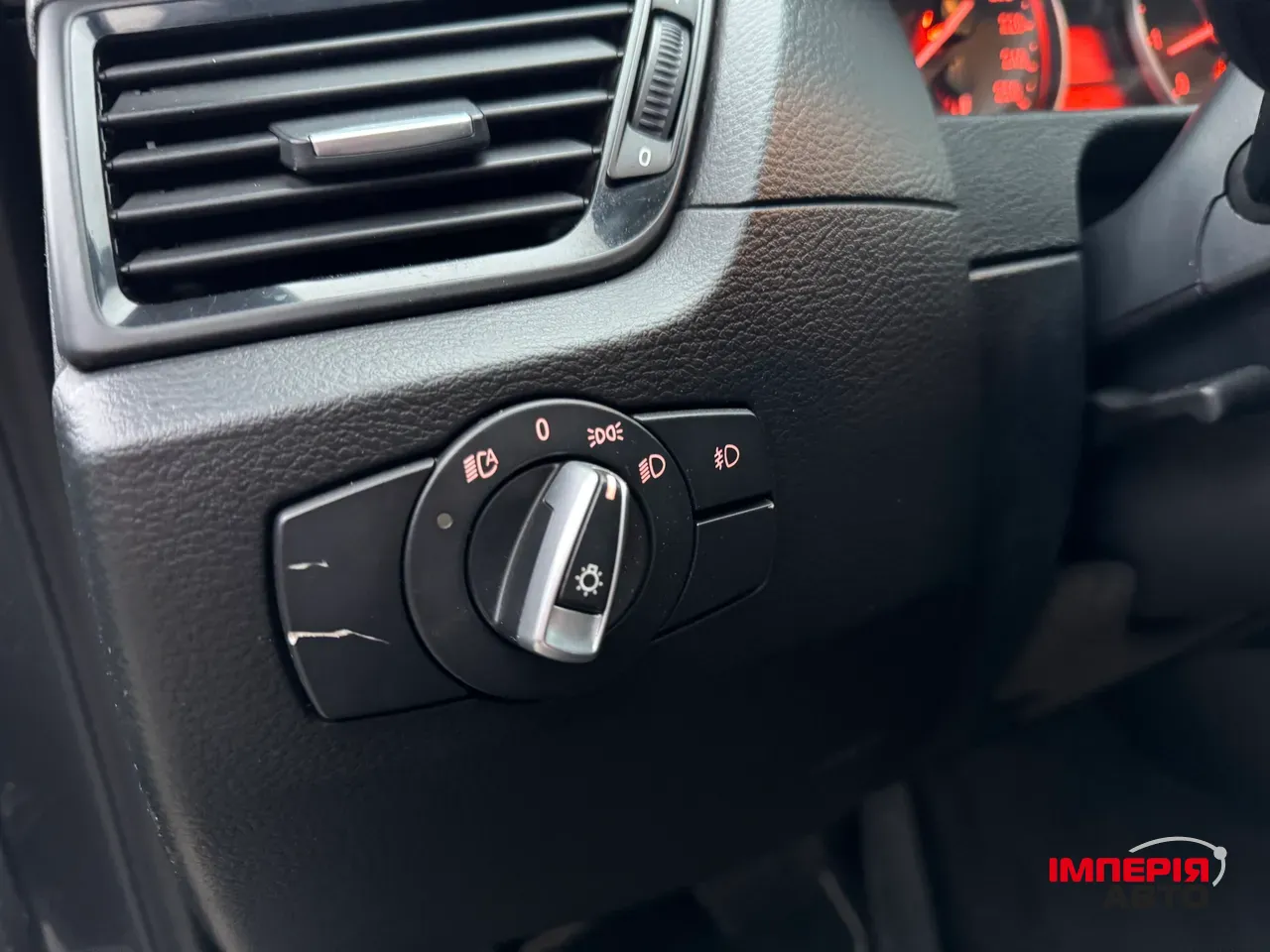 BMW X1 - фото 20