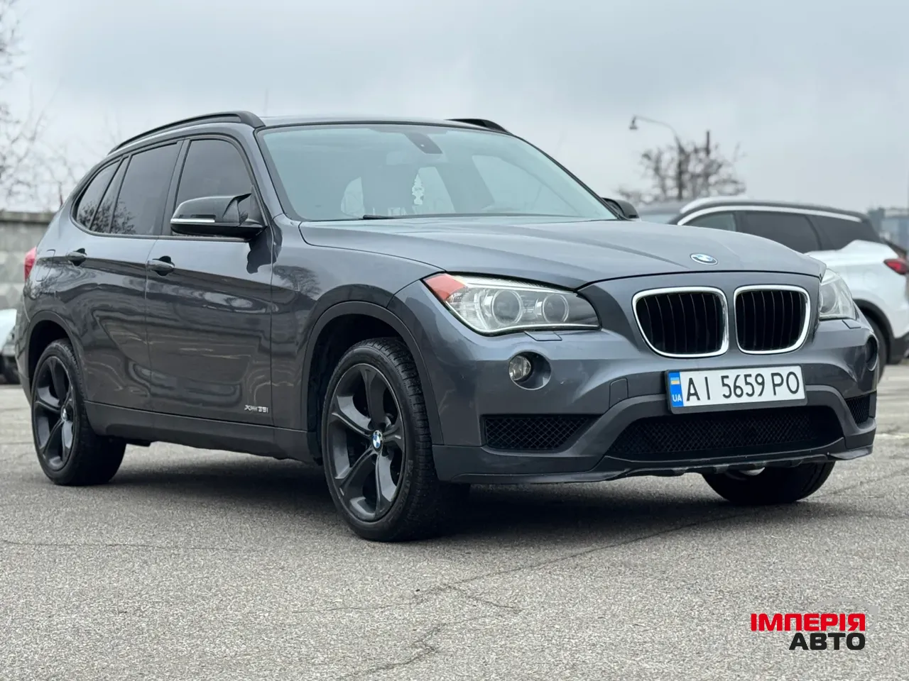 BMW X1 - фото 1