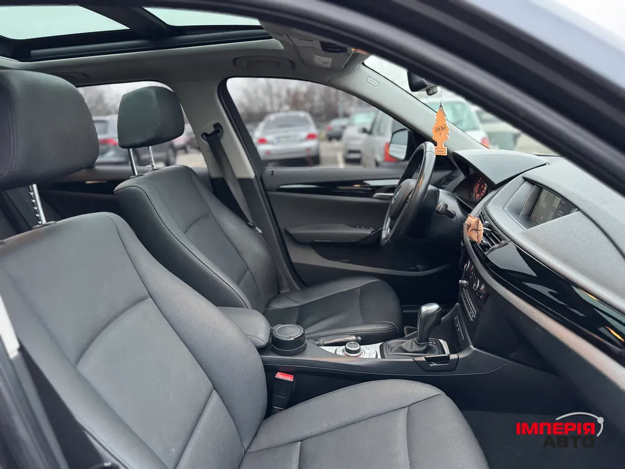 BMW X1 - фото 24