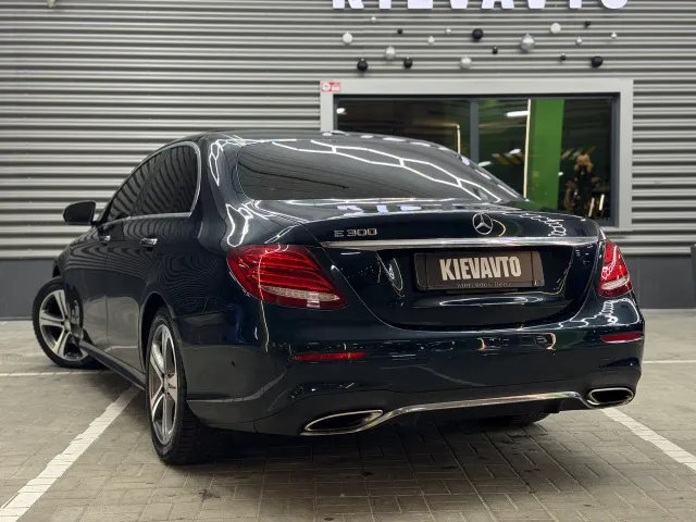 Mercedes-Benz E-Класс - фото 4