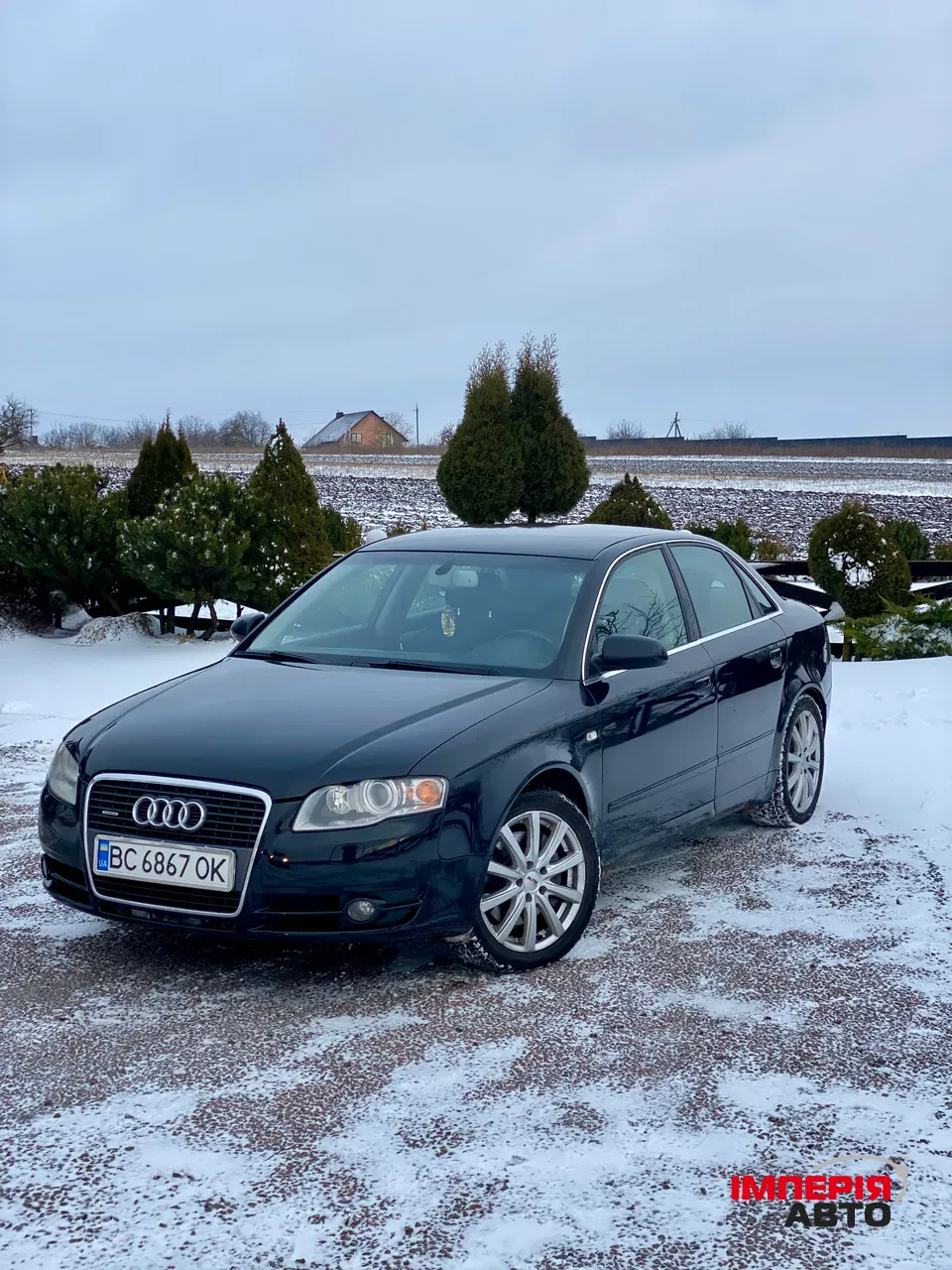 Audi A4 - фото 2
