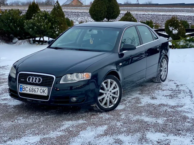 Audi A4 - фото 2