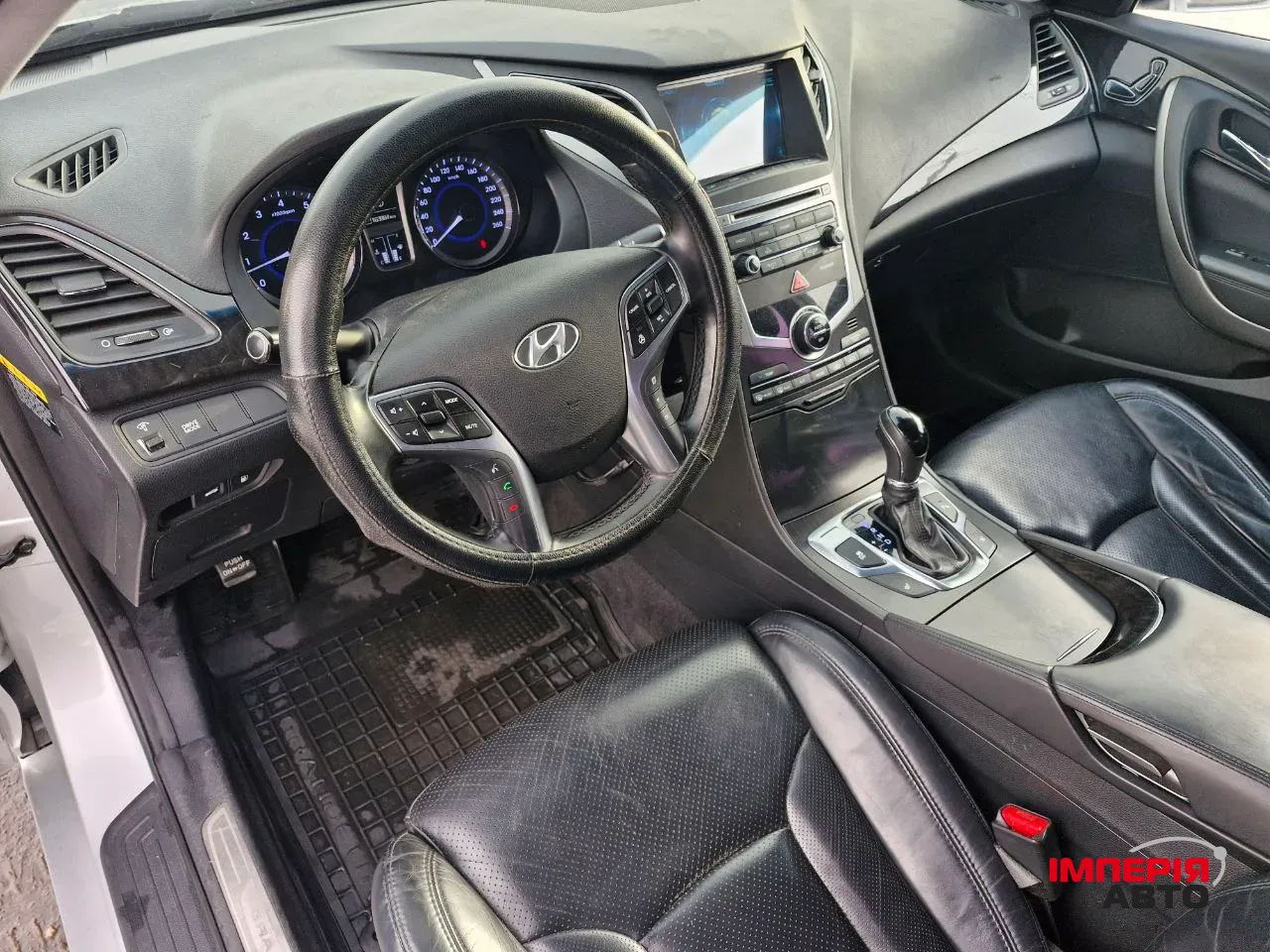 Hyundai Grandeur - фото 13