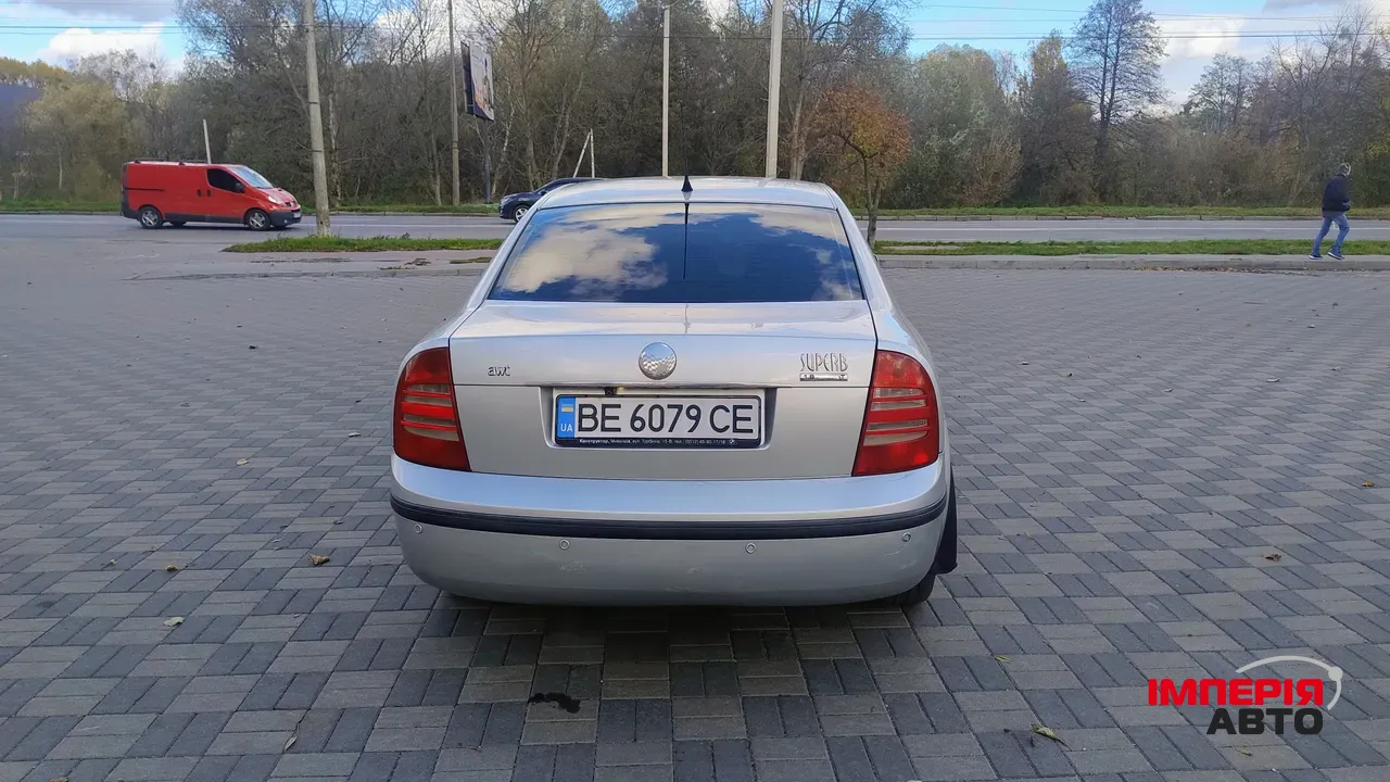 Skoda Superb - фото 5