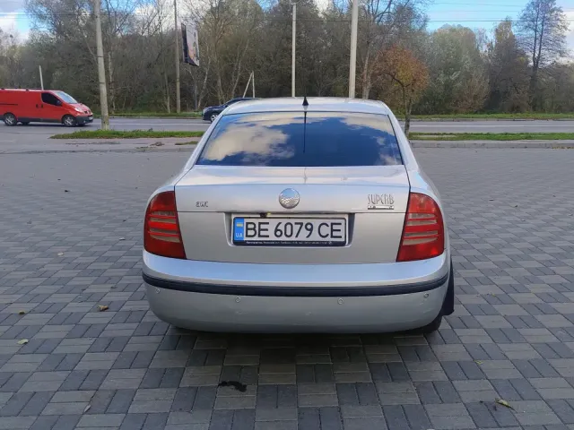 Skoda Superb - фото 5