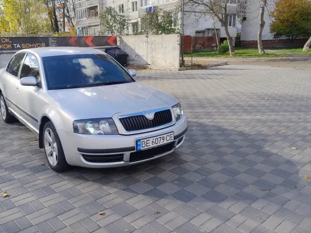 Skoda Superb - фото 4