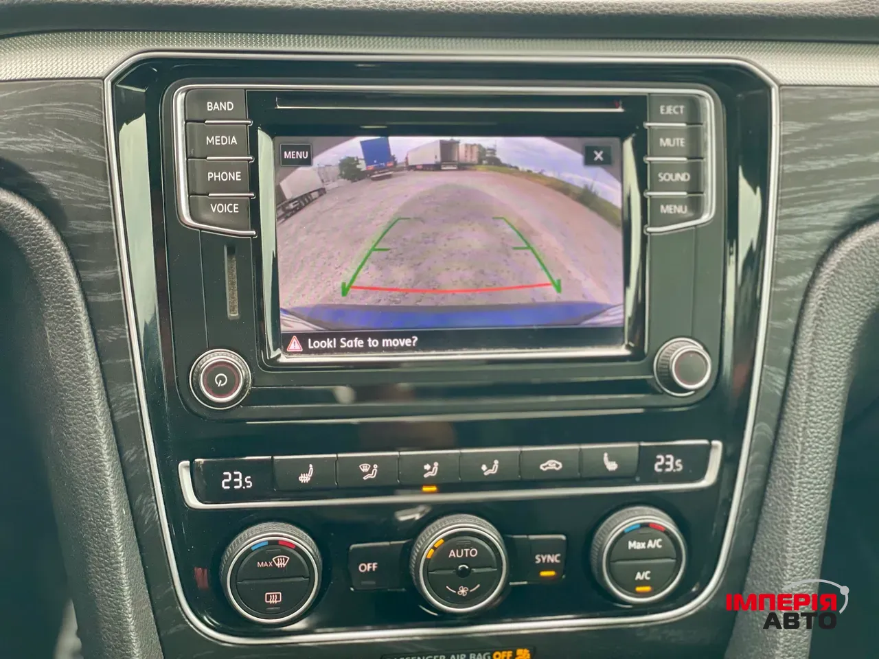 Volkswagen Passat - фото 9