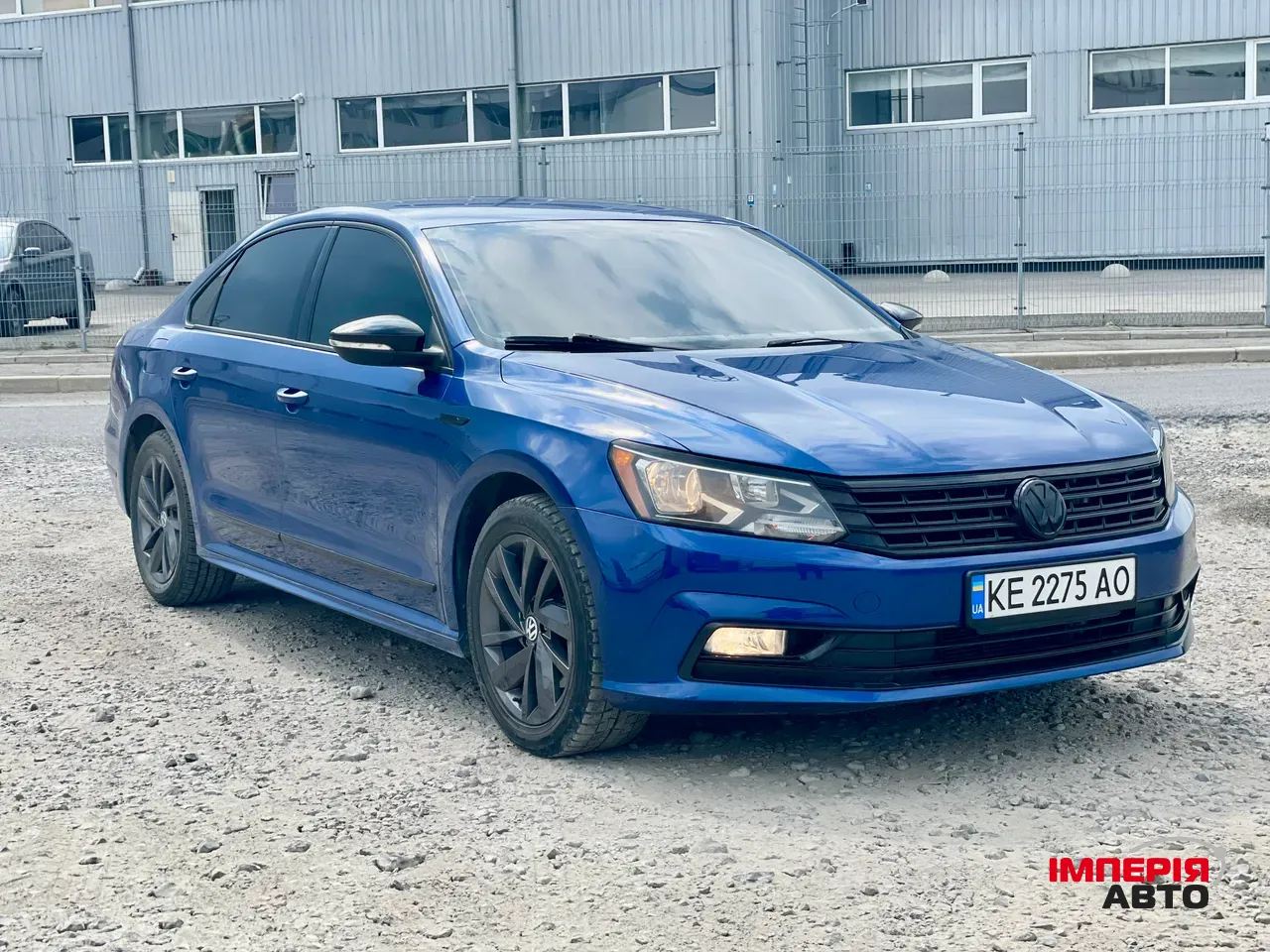 Volkswagen Passat - фото 1