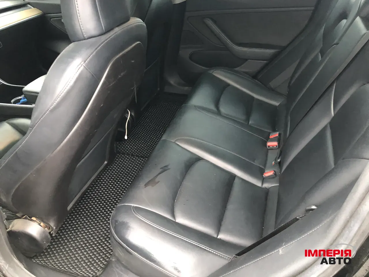 Tesla Model 3 - фото 18