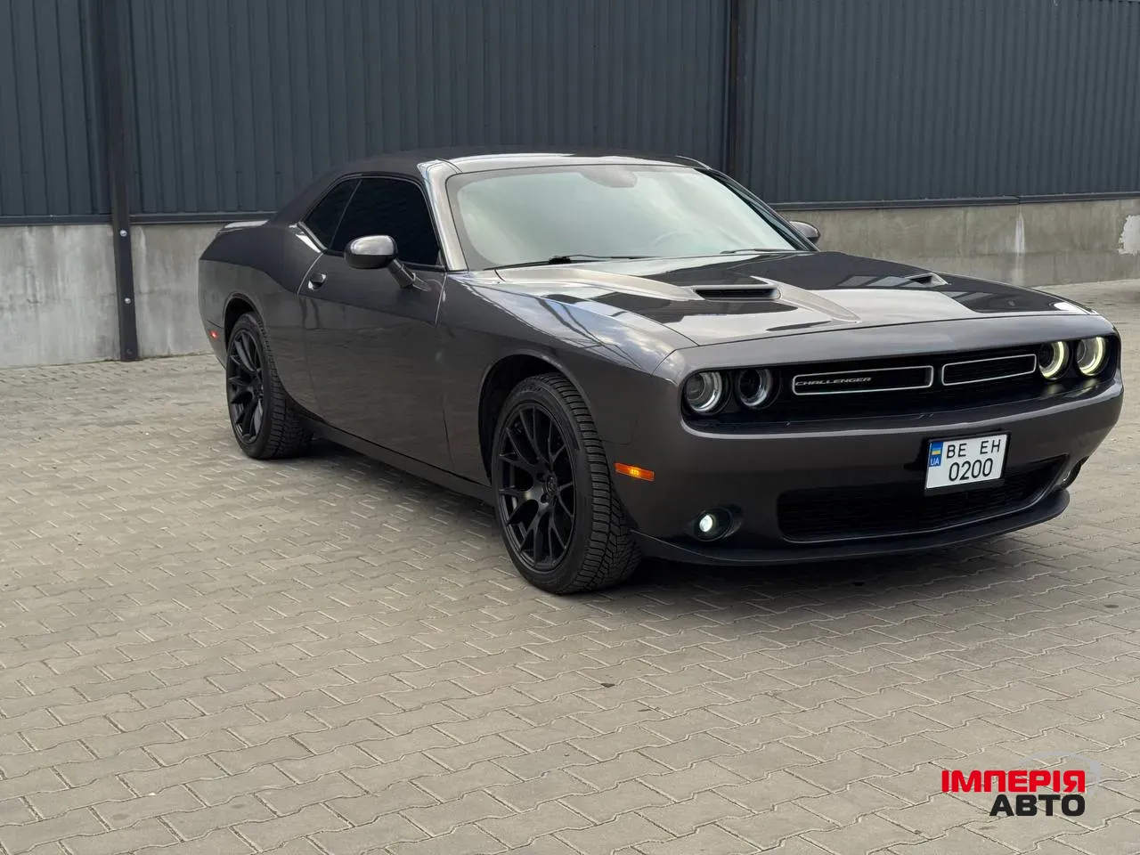 Dodge Challenger - фото 2