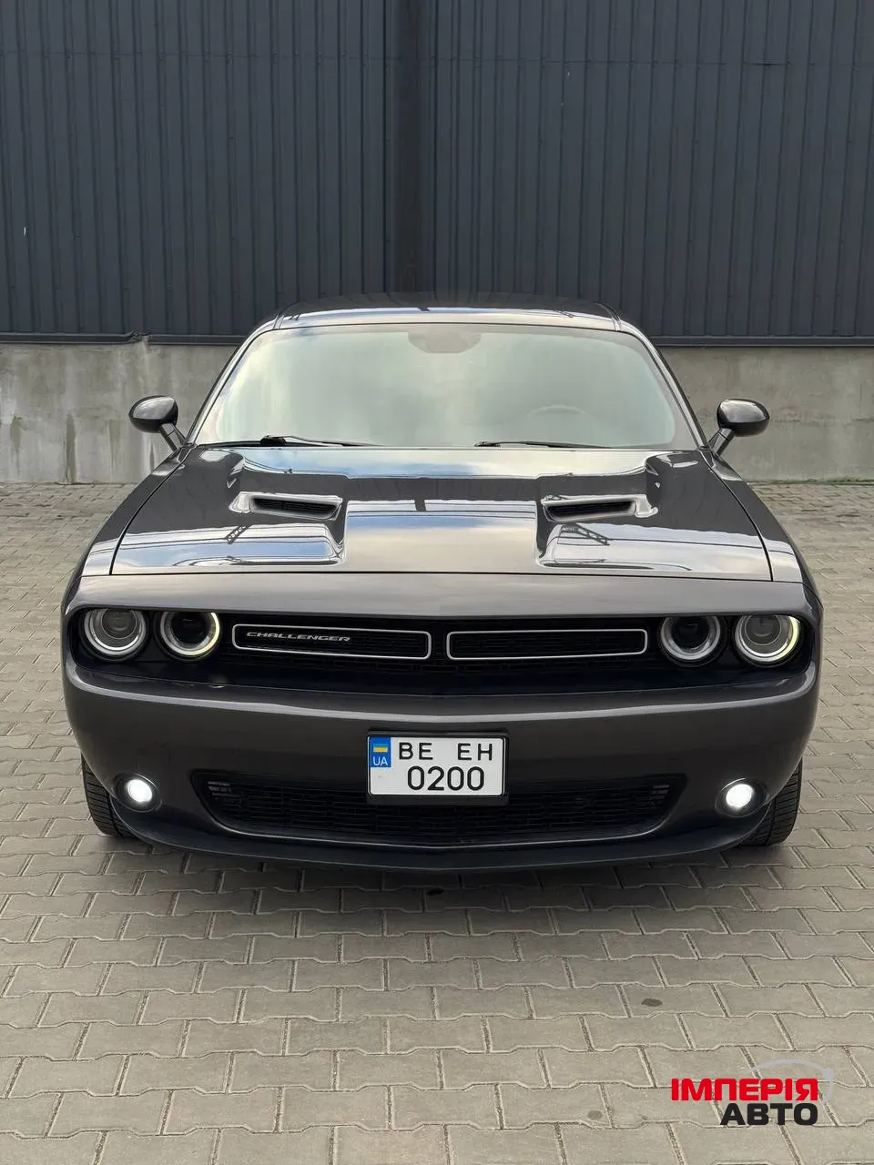 Dodge Challenger - фото 1