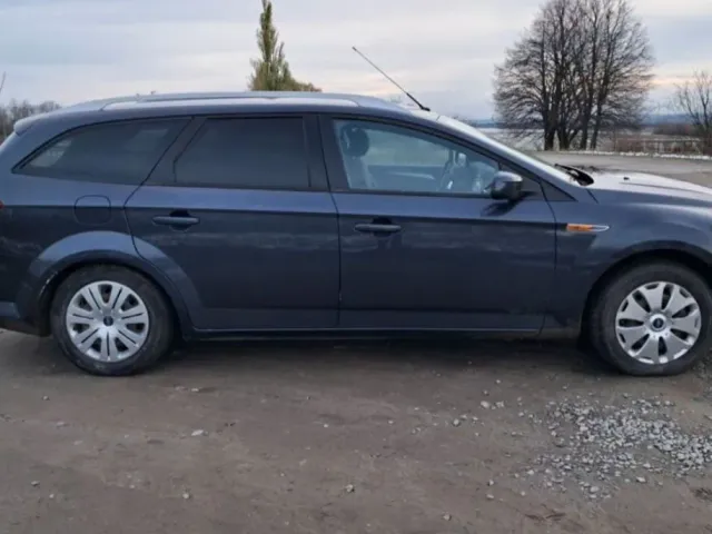 Ford Mondeo - фото 5