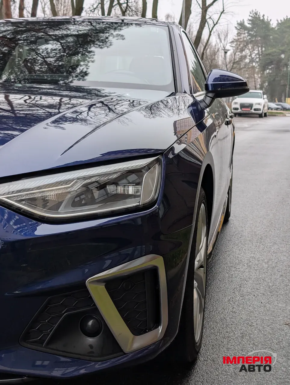 Audi A4 - фото 7