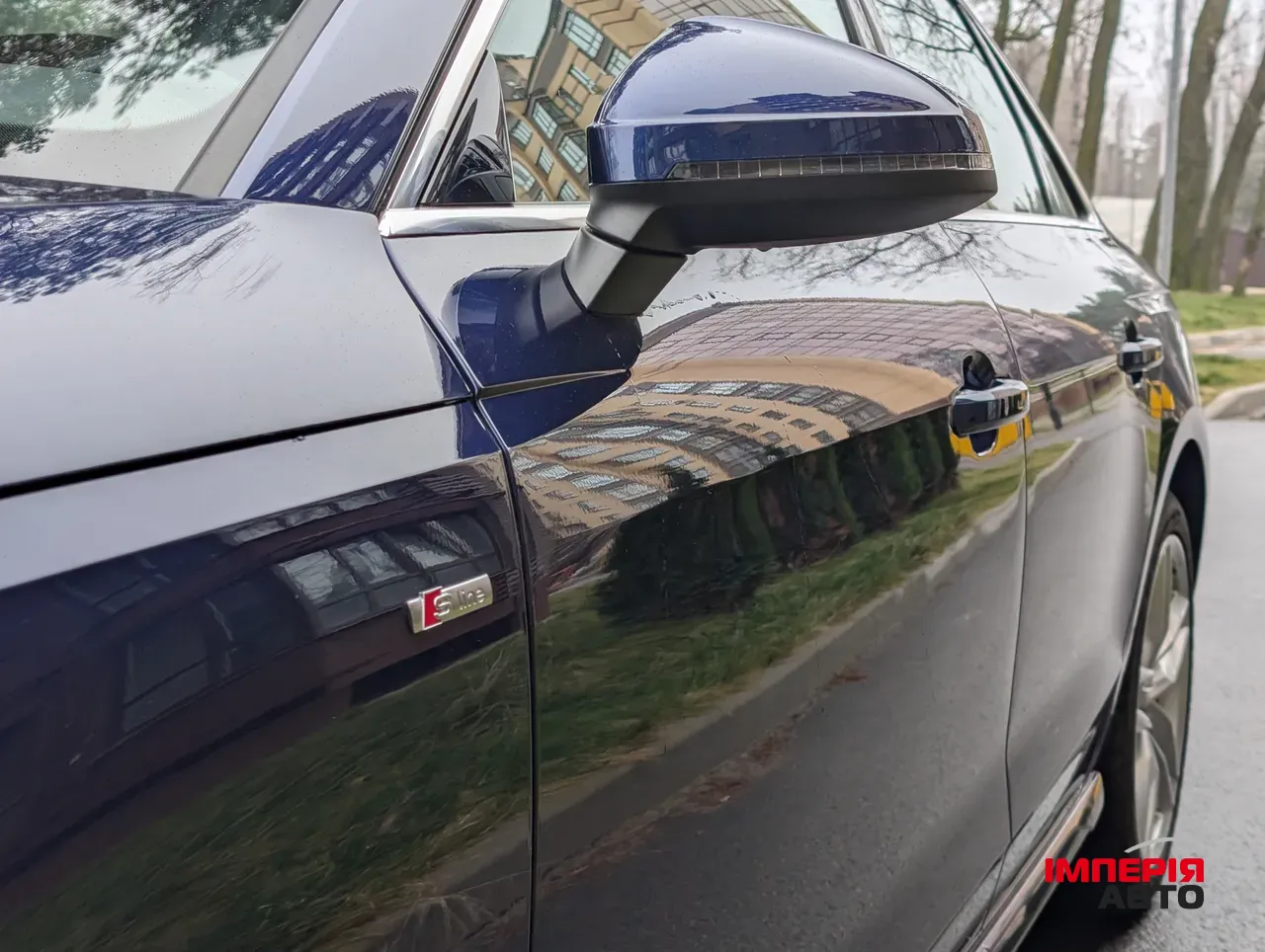 Audi A4 - фото 6