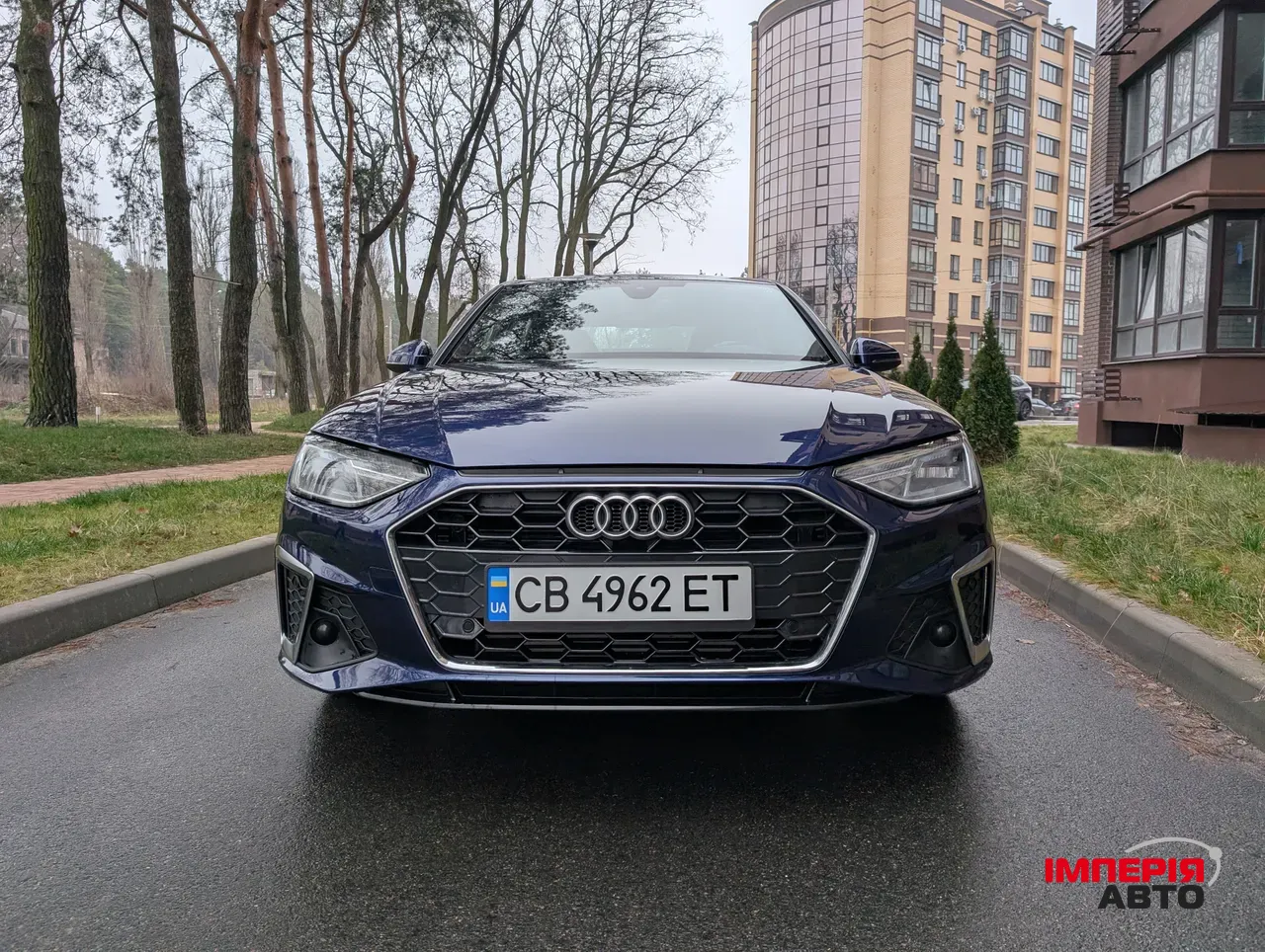 Audi A4 - фото 4