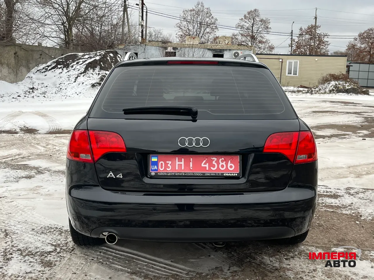 Audi A4 - фото 6