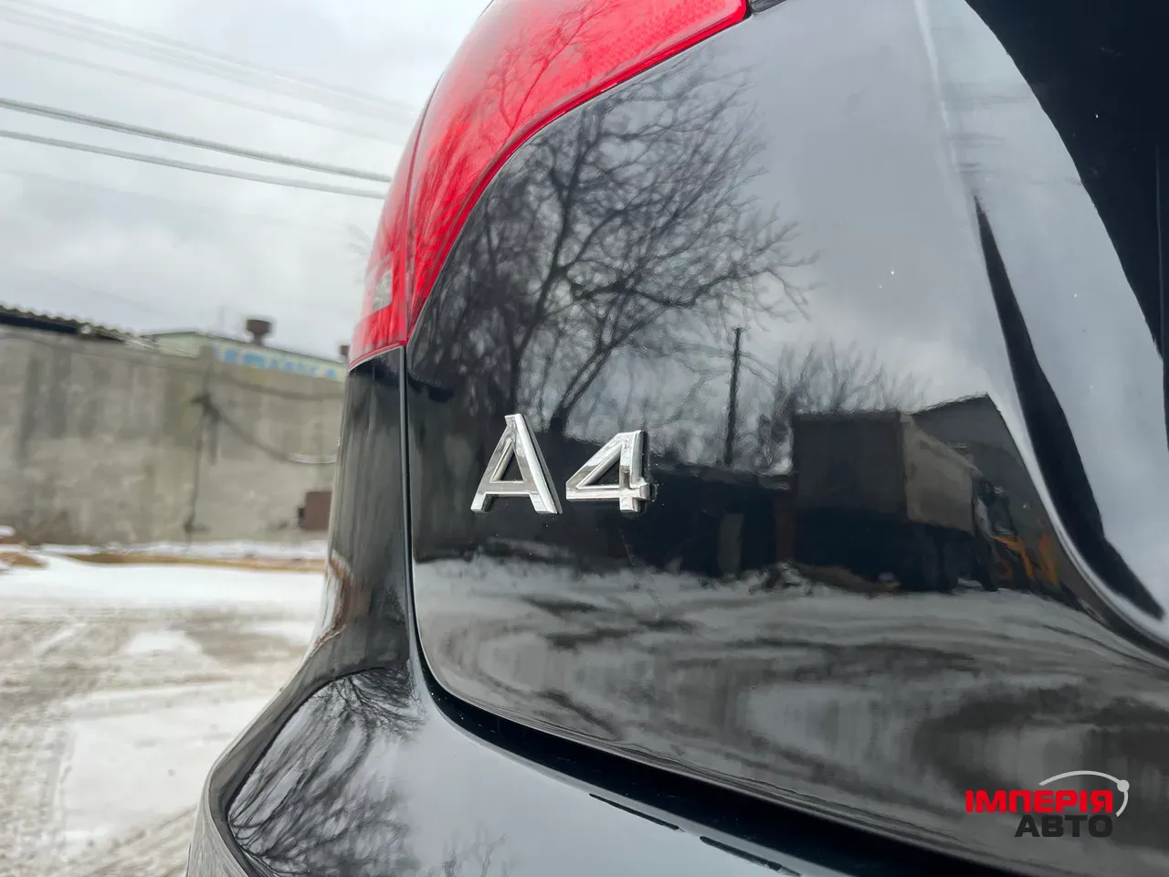 Audi A4 - фото 12