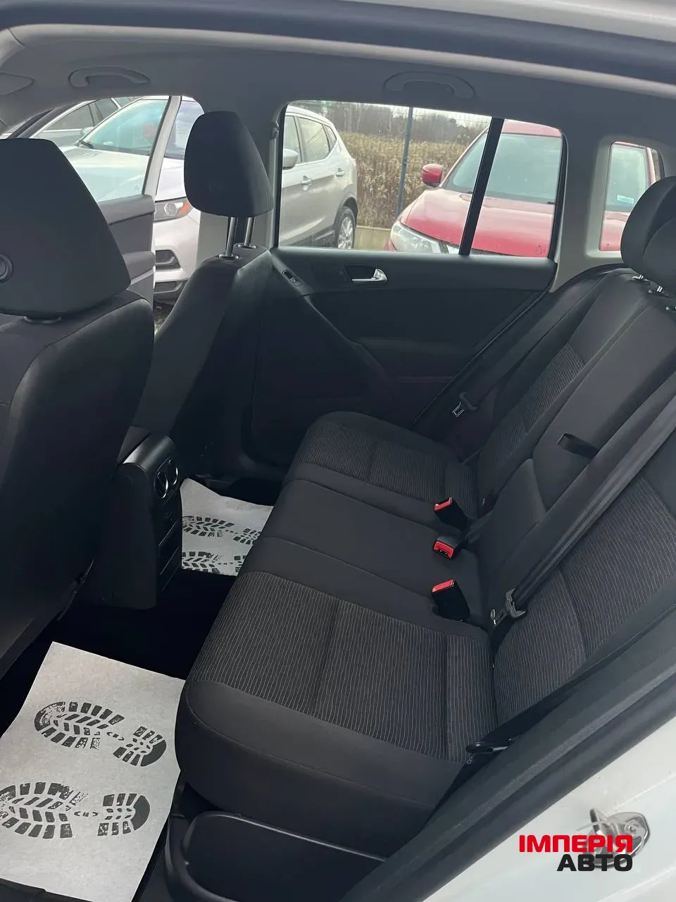 Volkswagen Tiguan - фото 13