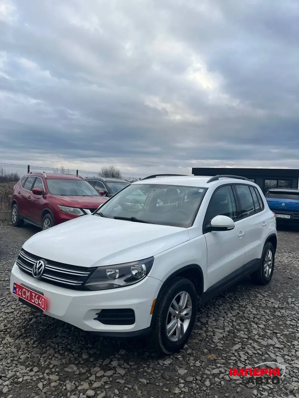 Volkswagen Tiguan - фото 6