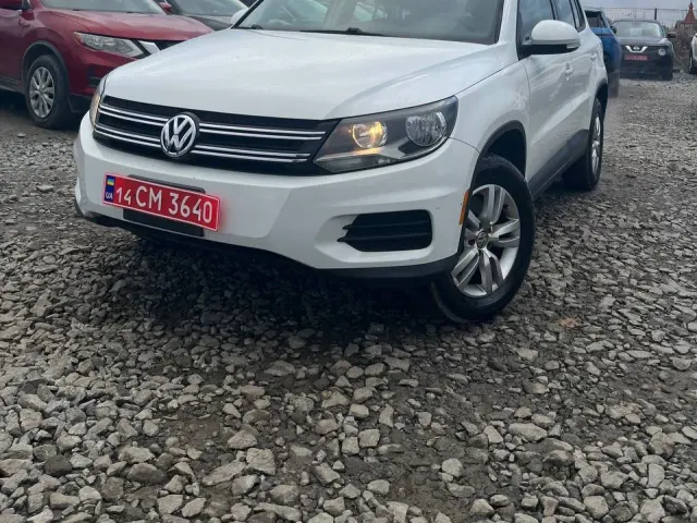 Volkswagen Tiguan - фото 3