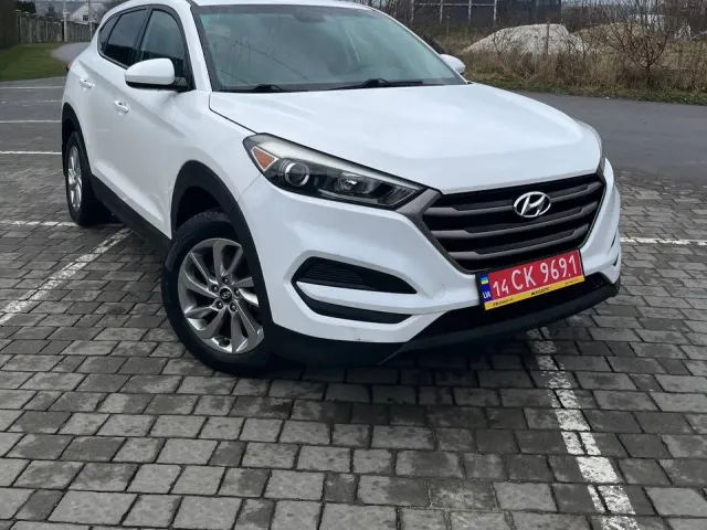 Hyundai Tucson - фото 1