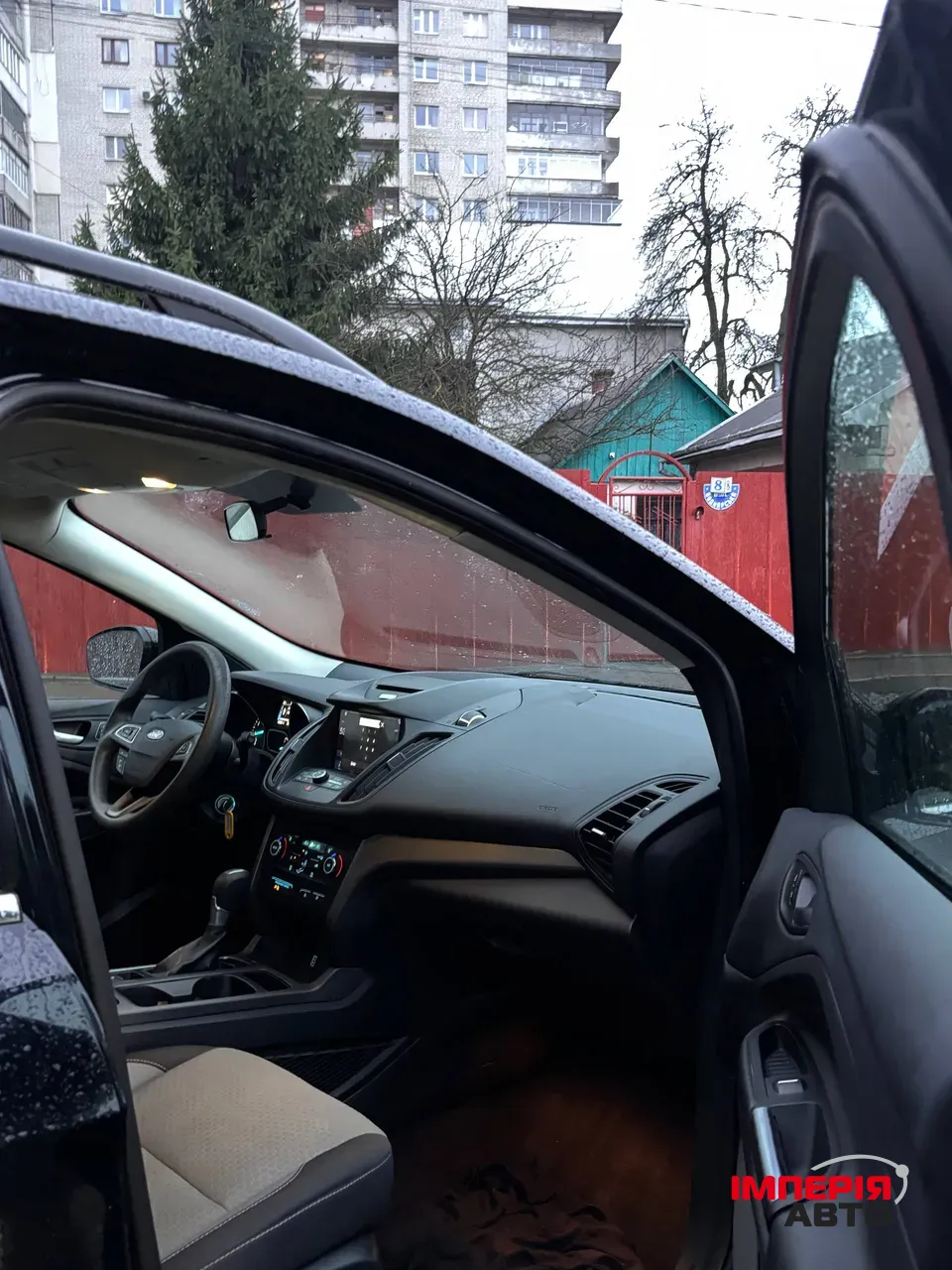 Ford Escape - фото 10