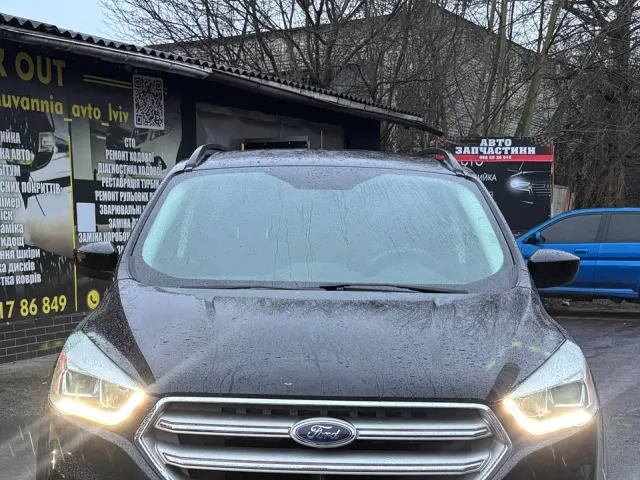 Ford Escape - фото 2
