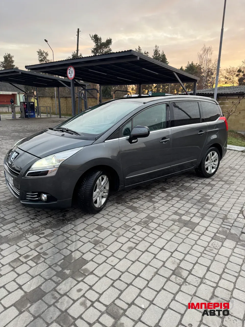 Peugeot 5008 - фото 2