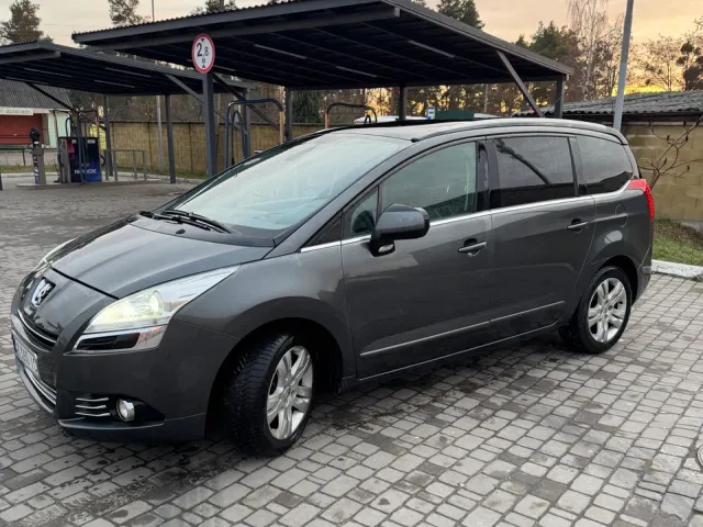 Peugeot 5008 - фото 2