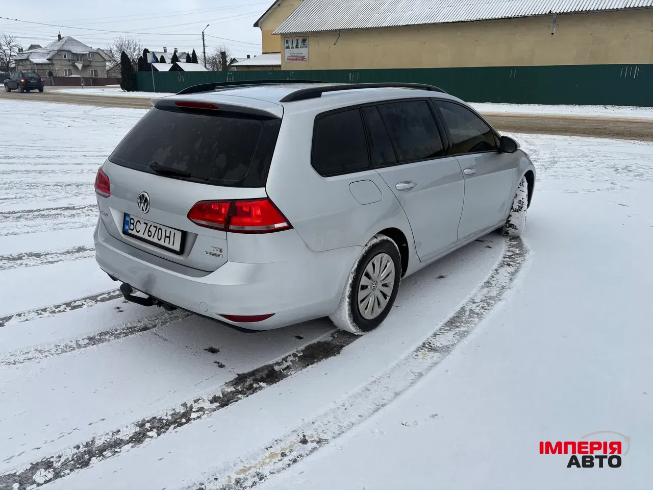 Volkswagen Golf - фото 9