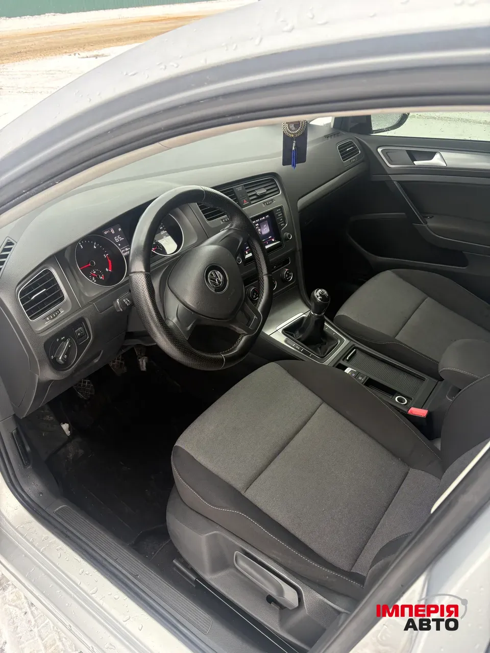 Volkswagen Golf - фото 16