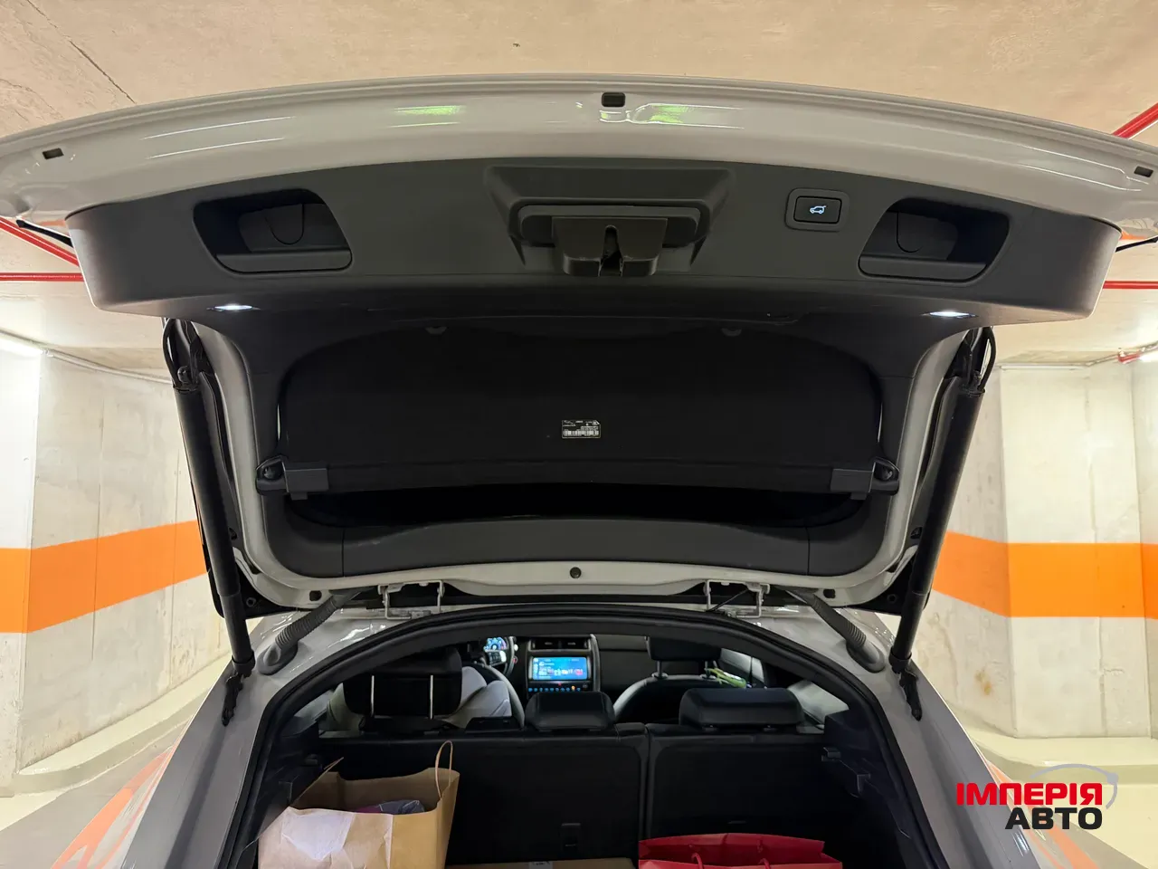 Jaguar E-Pace - фото 32