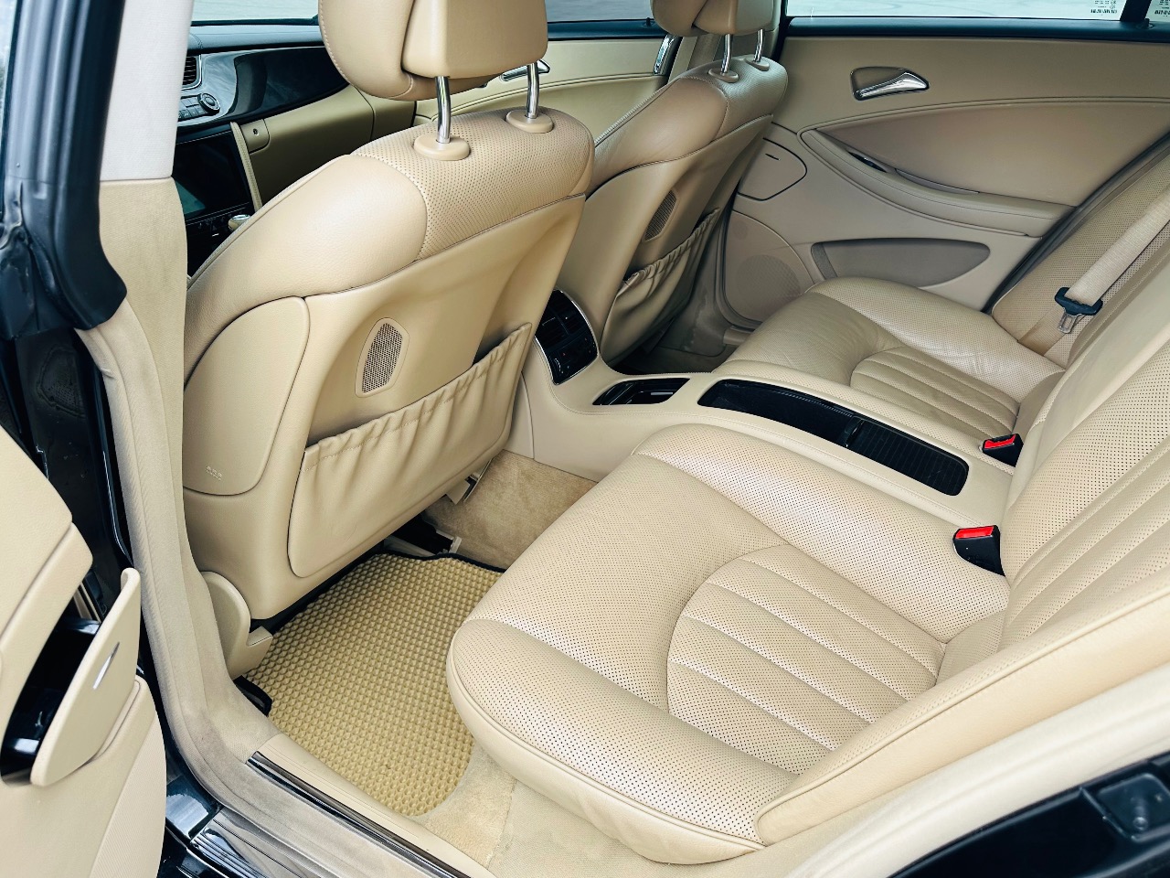 Mercedes-Benz CLS - фото 4