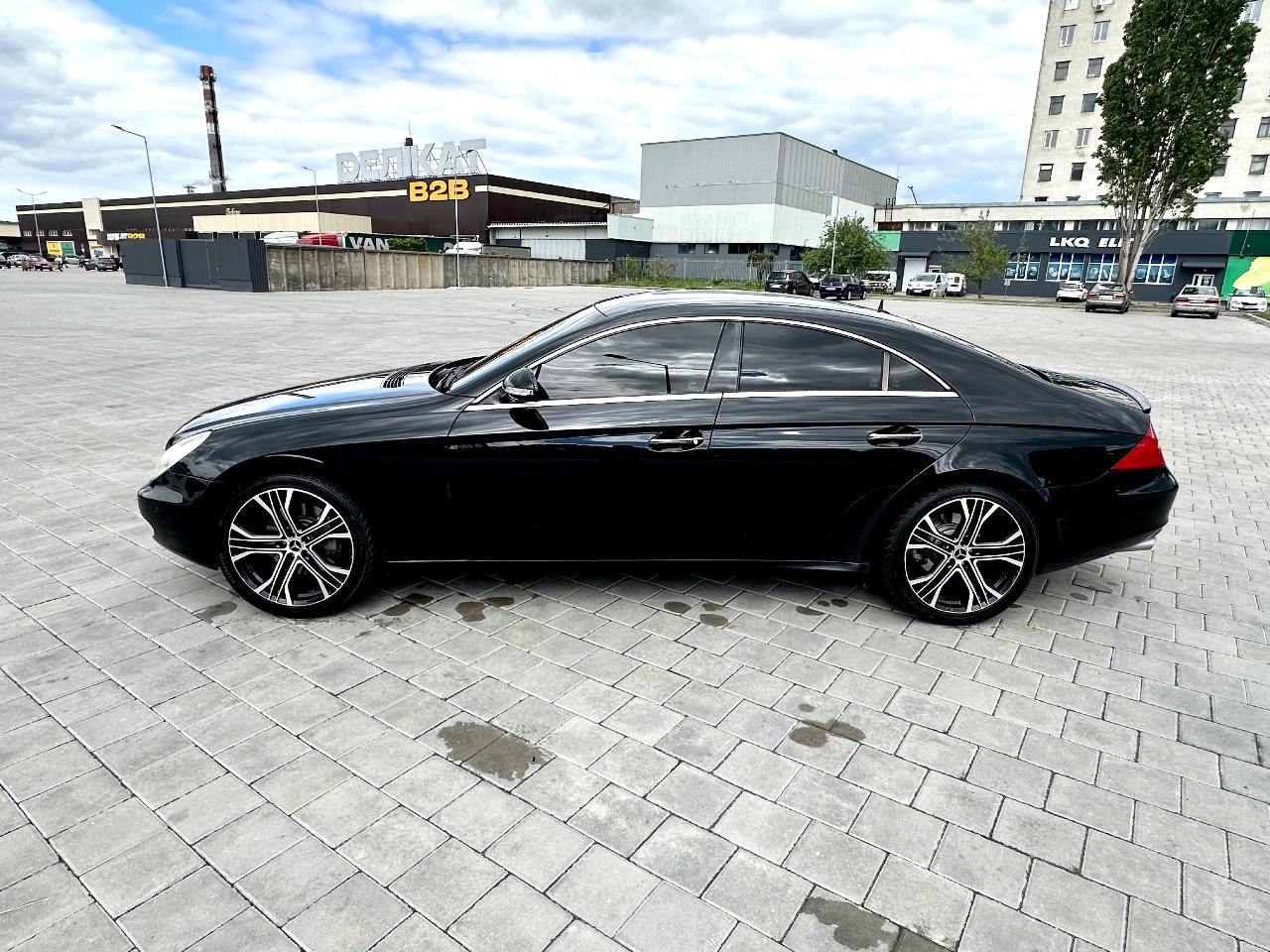 Mercedes-Benz CLS - фото 7